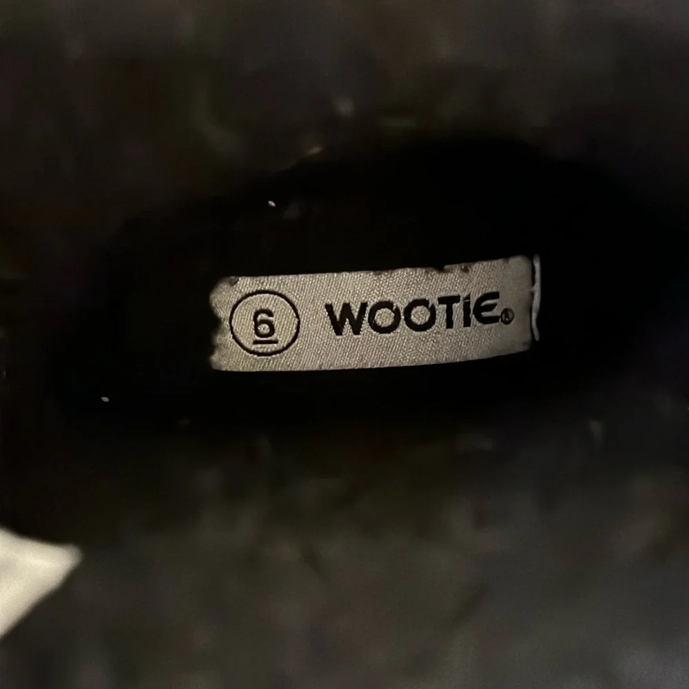 Wootie Rain Boots - Picture 4 of 8